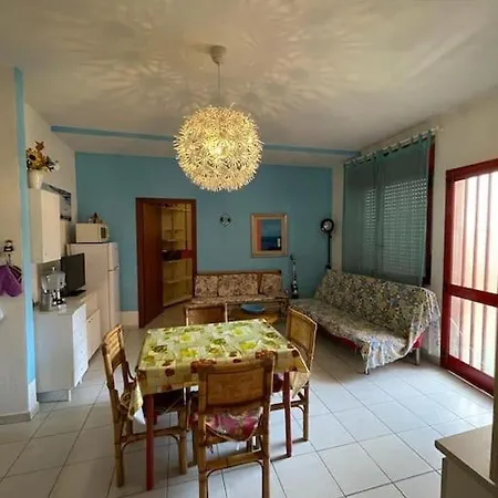 Apartament Casa Adele A Al Centro Del Paese ! Villasimius