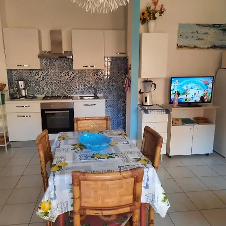 Apartament Casa Adele A Al Centro Del Paese !
