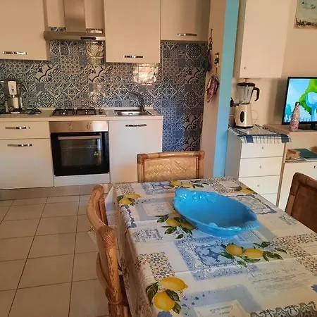 דירה Casa Adele A Al Centro Del Paese !