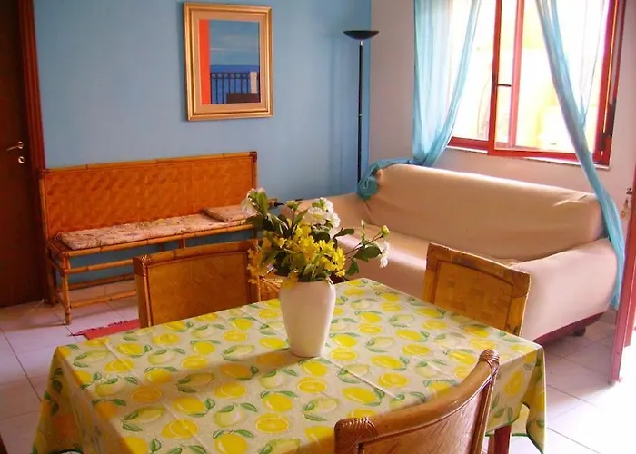 Casa Adele A Al Centro Del Paese ! Appartement