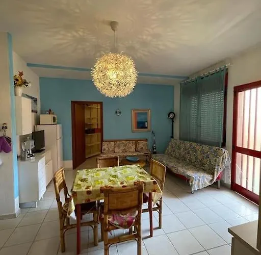 Apartamento Casa Adele A Al Centro Del Paese ! Villasimius